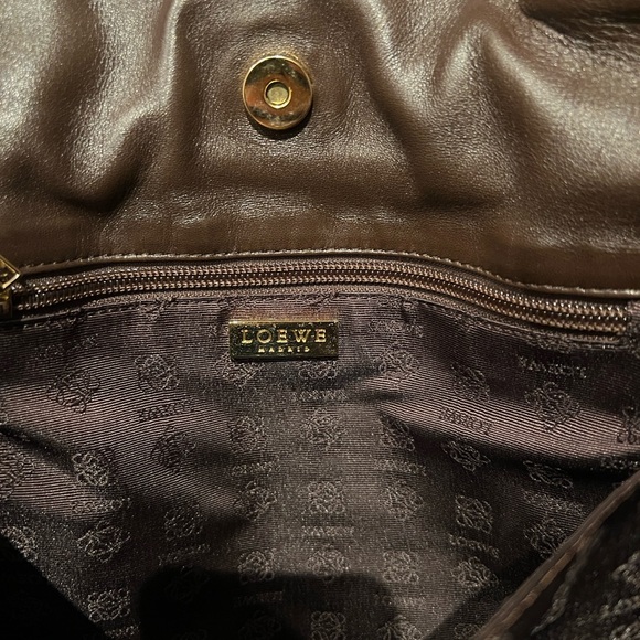 Vintage Loewe Nappa Flamenco Drawstring Shoulder Bag - Picture 5 of 9